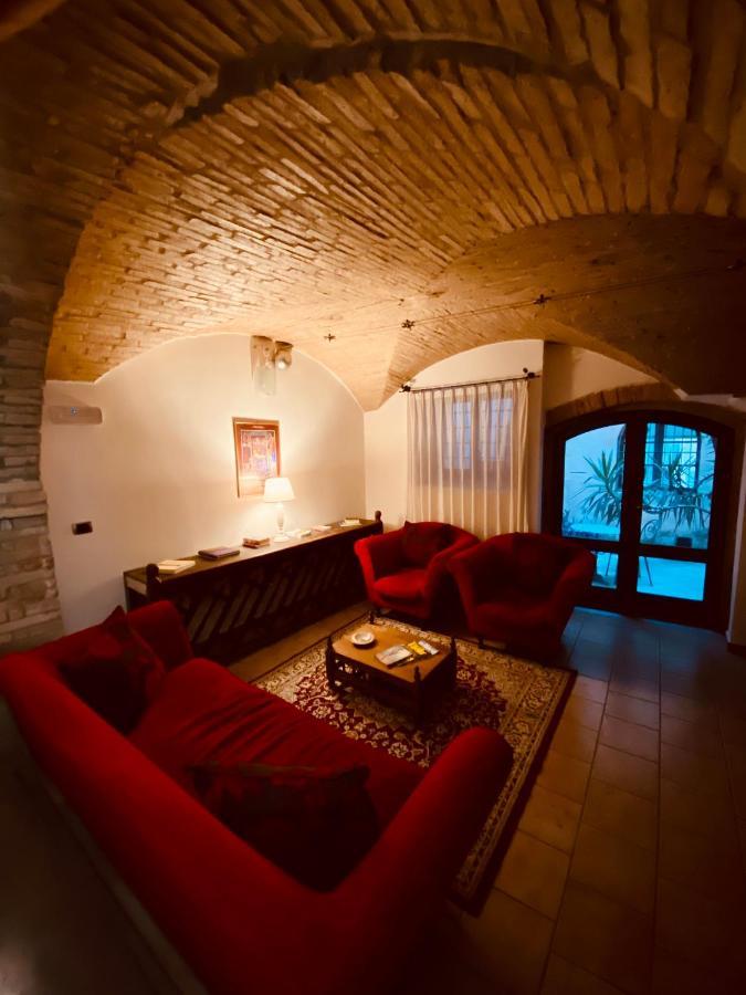 Hotel Palazzo Brunamonti Bevagna Eksteriør billede