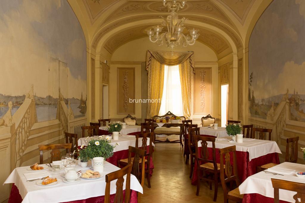 Hotel Palazzo Brunamonti Bevagna Eksteriør billede